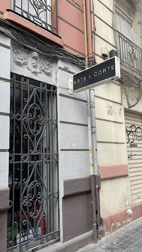 Peluquería Arte & Corte en Valencia