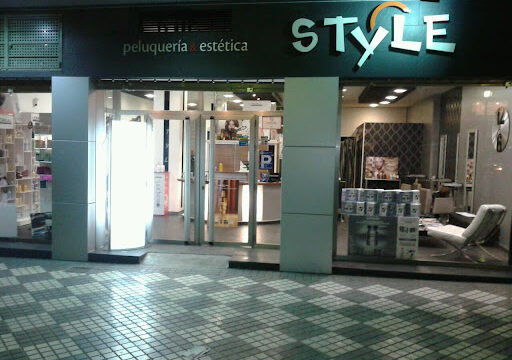 Peluqueria Begoña Martínez By style – Maracena