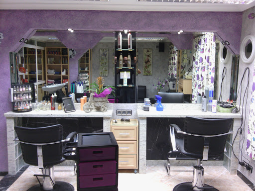 Loan Peluqueros Barberia en Córdoba