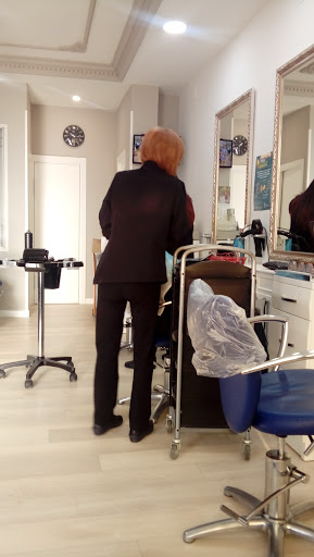 Navas Peluqueras en Alovera