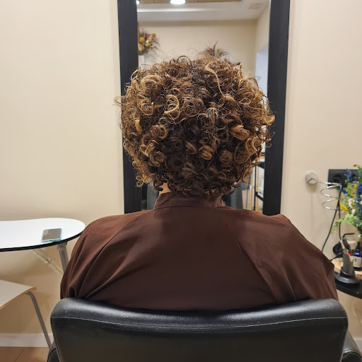 Ura Perruqueria en Tremp