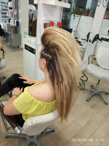 Nieves Lirio Estilistas en Elda