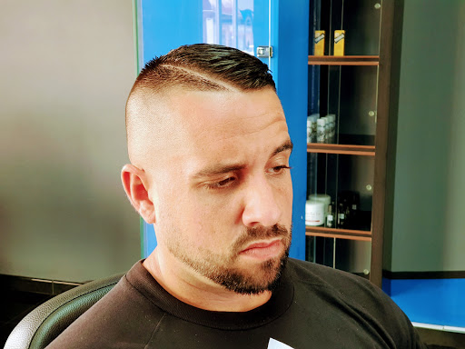 Juan peluqueros en Puerto del Rosario