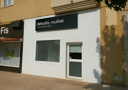 Débora Muriel, Salón de Peluquería y Estética En Cáceres – Cáceres‎