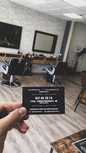 Barberia J.Iglesias en Huércal de Almería