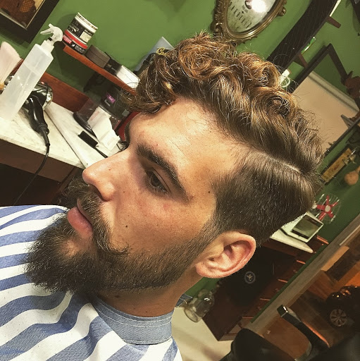 LESTIGIO barbería en Benalmádena