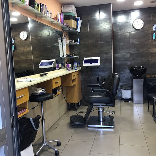 Peluquería Paco en Sant Adrià de Besòs