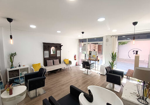 FLECHER HAIR SALÓN unisex – Sant Andreu de la Barca