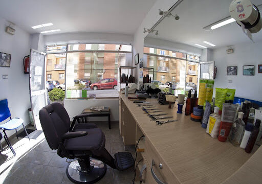 Peluqueria De Caballeros Fran – Luanco, Asturias