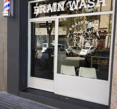 Brainwash peluquería/barberia. Cortes, barbas, peinados – Valencia