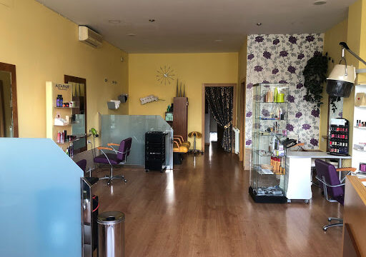 Look’s Hairdressing Saloon – Toreno