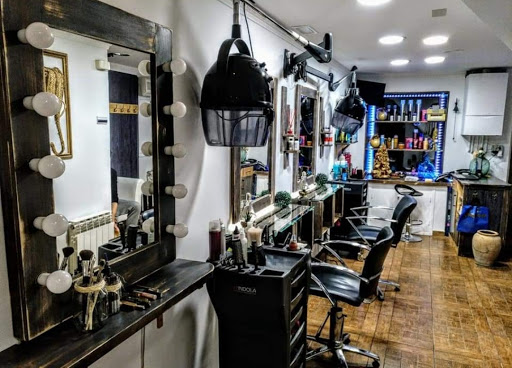 Peluquería Hermanos Garrido S.C. en Laguardia