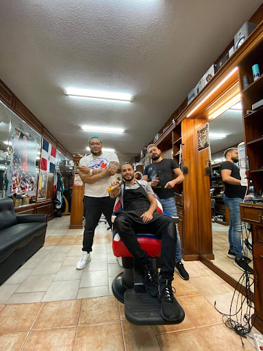 Peluquería y barberia Barbershop Jowi en Calahorra