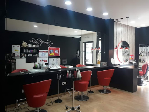 Angela Tejero Barber Shop Peluquería & Estética en Miajadas