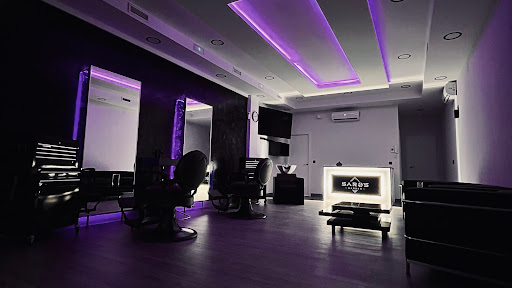 SAROS BARBER en Sevilla
