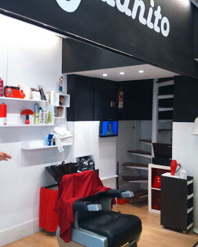Peluquería para hombres Juanito ,hairdresser for men, coiffeur pour hommes – Donostia-San Sebastian
