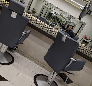 Ybarrales | Darro – Barber and Stylists – Granada