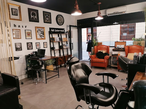 Urban Hair peluqueros en Granada