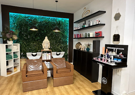 Benítez De Castro Hair Style – Real Sitio de San Ildefonso