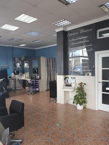 Peluquería y Estetica Bonnie Clyde en Almerimar