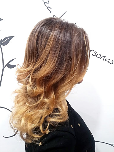 YOLANDA SÁNCHEZ PELUQUERÍA UNISEX en Cádiz
