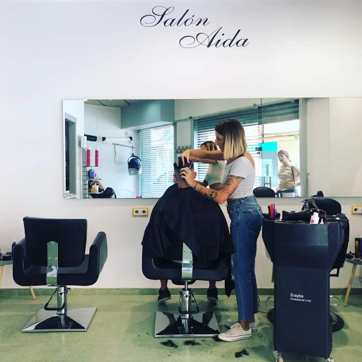SALON AIDA en Sant Adrià de Besòs