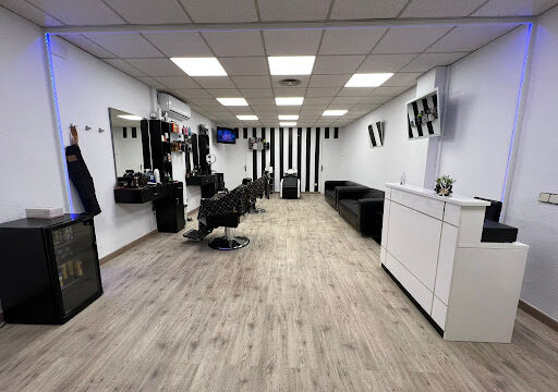 BILY BARBERSHOP – Montblanc