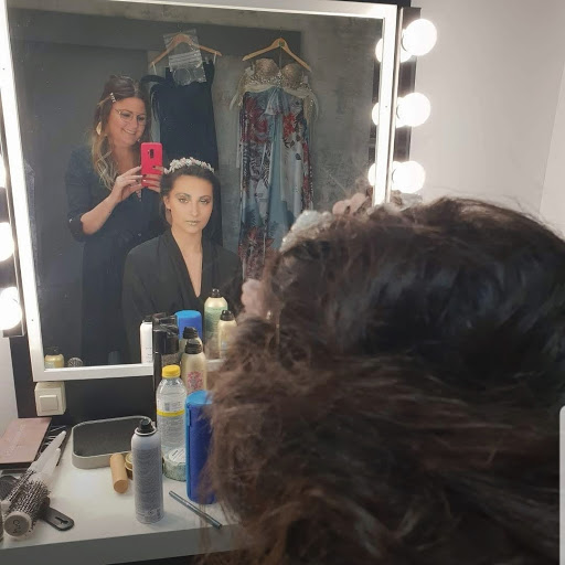 Peluquería y Estética 