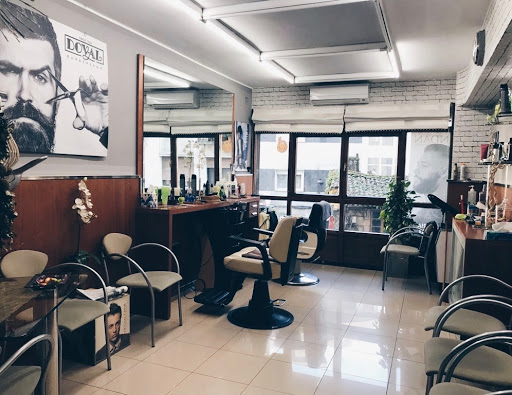 BARBERÍA DOVAL en Caldas de Reis