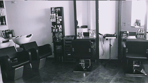 Peluqueria y Estetica Mimate en Cenizate