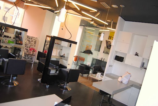 Peluquería Grupo Dos en Burgos