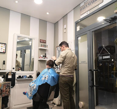 Peluquería y Barberia AMANIEL MADRID – Madrid