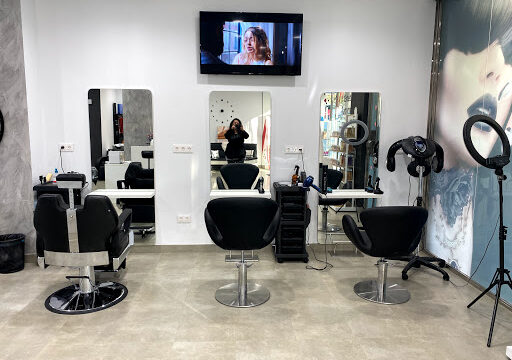 SON-NAILS ESTÉTICA, LÁSER, PELUQUERÍA, MANICURA RUSA Y UÑAS – Igualada