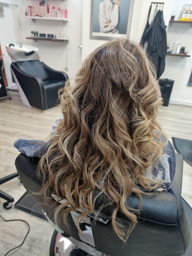 Clip estilistas en Azuqueca de Henares