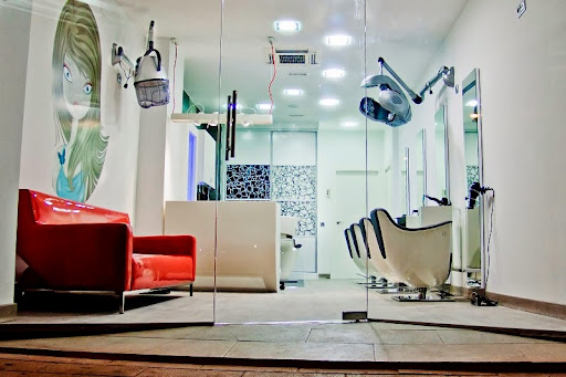 Encina Peluqueros en Lodosa