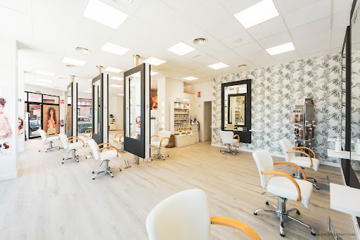 Pipol Peluquería y Estética en Valladolid