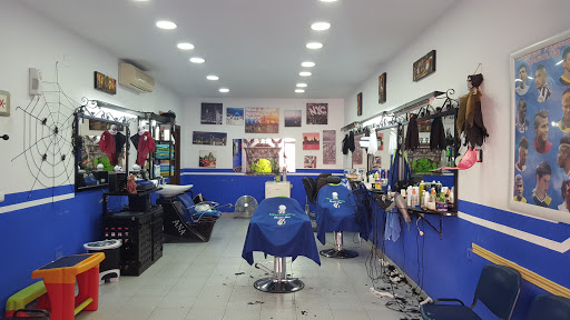 Barberia y peluqueria impacto Cream Alicante en Alicante