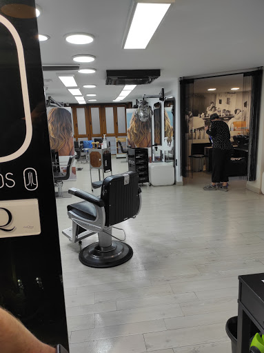 LU|JO PELUQUEROS en San Vicente de la Barquera