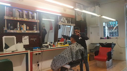 Eloy Perruqueria en Alcarràs