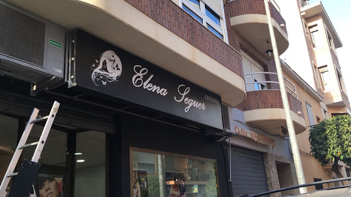 PELUQUERIA ELENA SEGUER en L