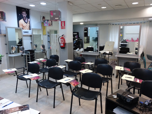 Neila Peluqueros en Arganda del Rey