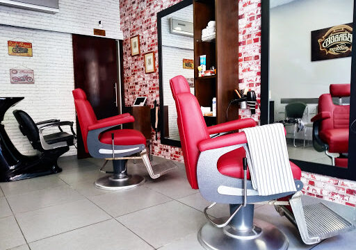 Barbershop The Old School by Manu Sánchez – Alicante