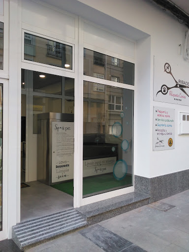 Peluqueria Canina Ribadeo - Autolavado mascotas 24H- Lavandería ropa mascotas 24H en Ribadeo