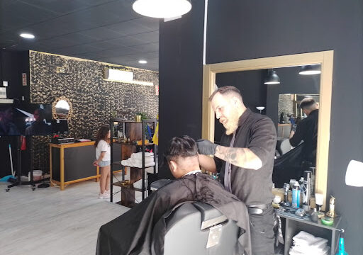 VIKINGOS BARBERCLUB – Benetússer
