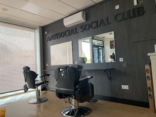 Barbería Carlos Villalba en Dos Hermanas