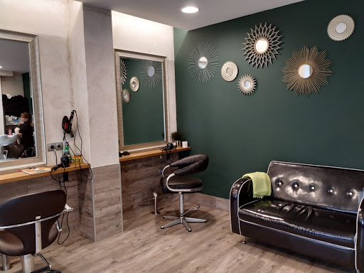 Peluquería Fanny en Corcubión