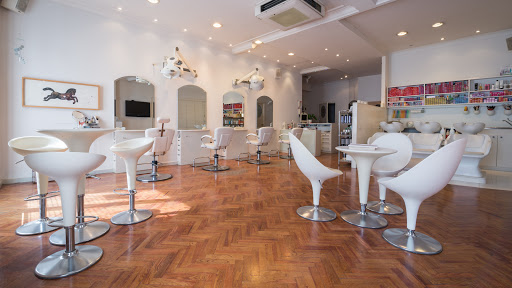 MH Hair Stylist* en Vic