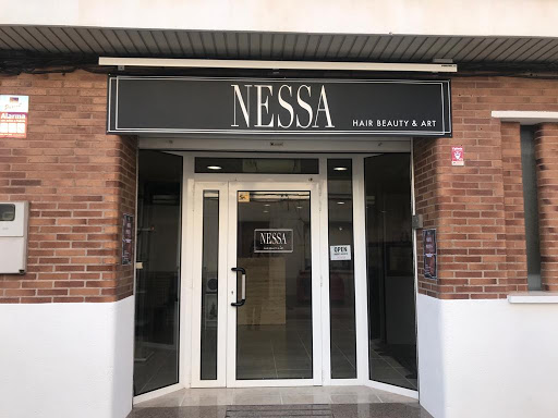 NESSA hair beauty & art en Manresa