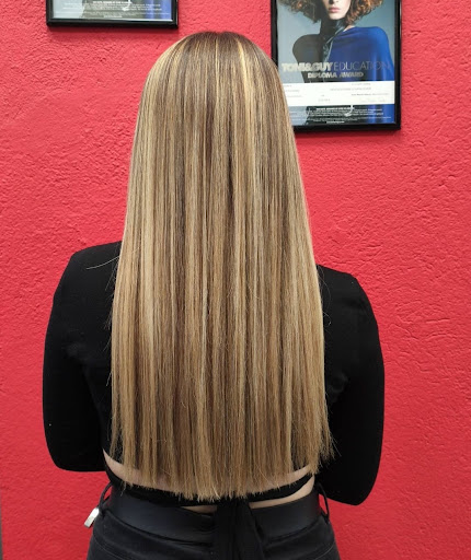 Peluquería Urban Look en Roses