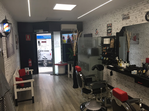 PELUQUERÍA CABALLEROS CASTELO en Barañáin